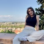 Faye Ali - Facebook