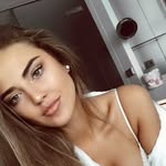 Faye Ballard - @fayeballard42 - Instagram