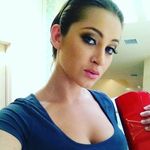 Faye Blum - @blumfaye - Instagram