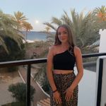 Faye Griffiths - @fayeg_xx - Instagram
