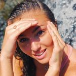 @honorfayeaston - Instagram