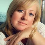 Faye Hooper - @faye.brown.7 - Instagram