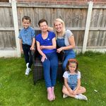 Faye Mitchell - @denimfordementia - Instagram