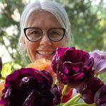 Faye O’Neil - @fjbloom.flowers - Instagram