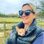 Faye Pointer - @fayepointer77 - Instagram