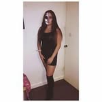 Faye Richards - @fayebo2002 - Instagram