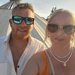 Faye Richards - @faye2210 - Instagram