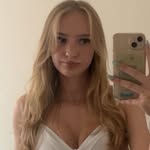 faye 🦦 - @faye_.smith - Instagram