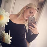 Faye Holdstock - @fayeholdstock - Instagram