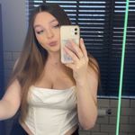 Faye Stockell - @fayestockell - Instagram