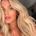 Faye stone - @foxxys22 - Instagram