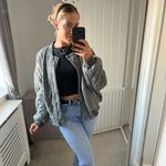 Fay Usher - @fay_louise25 - Instagram