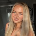 𝐎𝐋𝐈𝐕𝐈𝐀 𝐅𝐀𝐘𝐄 𝐖𝐀𝐋𝐋🦋 - @oliviawallx - Instagram