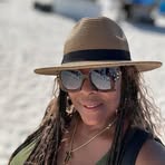 Felicia Eaves - Facebook