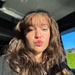 Felicia Poelzer - @feliciapoelzer - Instagram