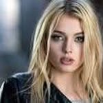 FelicityArnold - @felicityarnold354 - Instagram