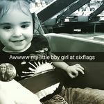 Felicity Hall - @felicity9078 - Instagram