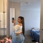 @felicityherreraaa - Instagram