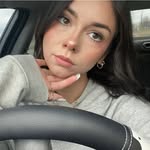 felicity - @felicity.hope - Instagram