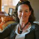 Felicity Lyons - Facebook