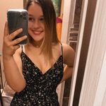 Felicity Moore - @felicity_zandra - Instagram