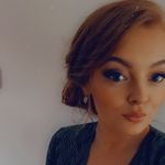 @felicitysaunders - Instagram