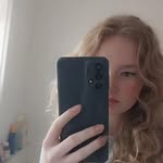 Felicity Sharp - @stay_skz115 - Instagram