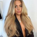 Felicity Willis - Facebook