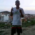 felipe - @feliperayan33 - Instagram