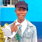 Felix Davis - Facebook