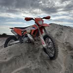 Felix Hunter - Facebook