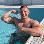 Felix Walker - @felixwalker202 - Instagram