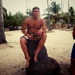 frederick - @frederick_fernandez22 - Instagram
