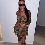 Fern Lewis - @fernoliviax - Instagram