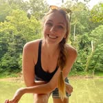 Fern Fischer - @fernlightfoot - Instagram