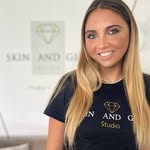 Cosmetologa 🫧 Fernanda Belloni C - @fernandabelloni_skin - Instagram