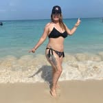 Fernanda Cardona - @travelingwithcolorss - Instagram