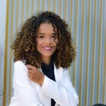 Fernanda Mariano| Especialista em cachos Goiânia - @fernandasendofernanda2 - Instagram