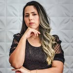 Fernanda Marin | especialista em lisos - @fernandamarinbeauty - Instagram