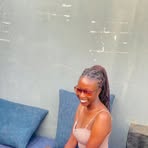 Fifi Jones - Facebook