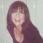 Fiona Cross - @fionacross88 - Instagram