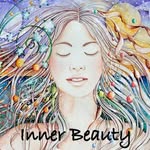 Fiona England - @englishbeautykyra - Instagram