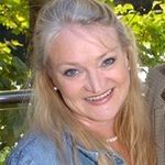 Fiona Field - @fiona.field - Instagram