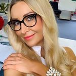 Fiona Freeman - @fifigolightly - Instagram