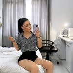 Fiona Hess - @fionahess77 - Instagram