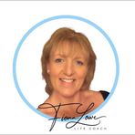 Fiona Lowe - Facebook