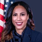 Agent Fiona Michael - @agentfiona - Instagram
