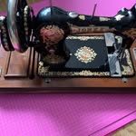 Fiona Muir - @craftyfee - Instagram