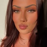 @fionaneumannn - Instagram