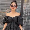 Pom Pom - @fiona_phoenix - TikTok